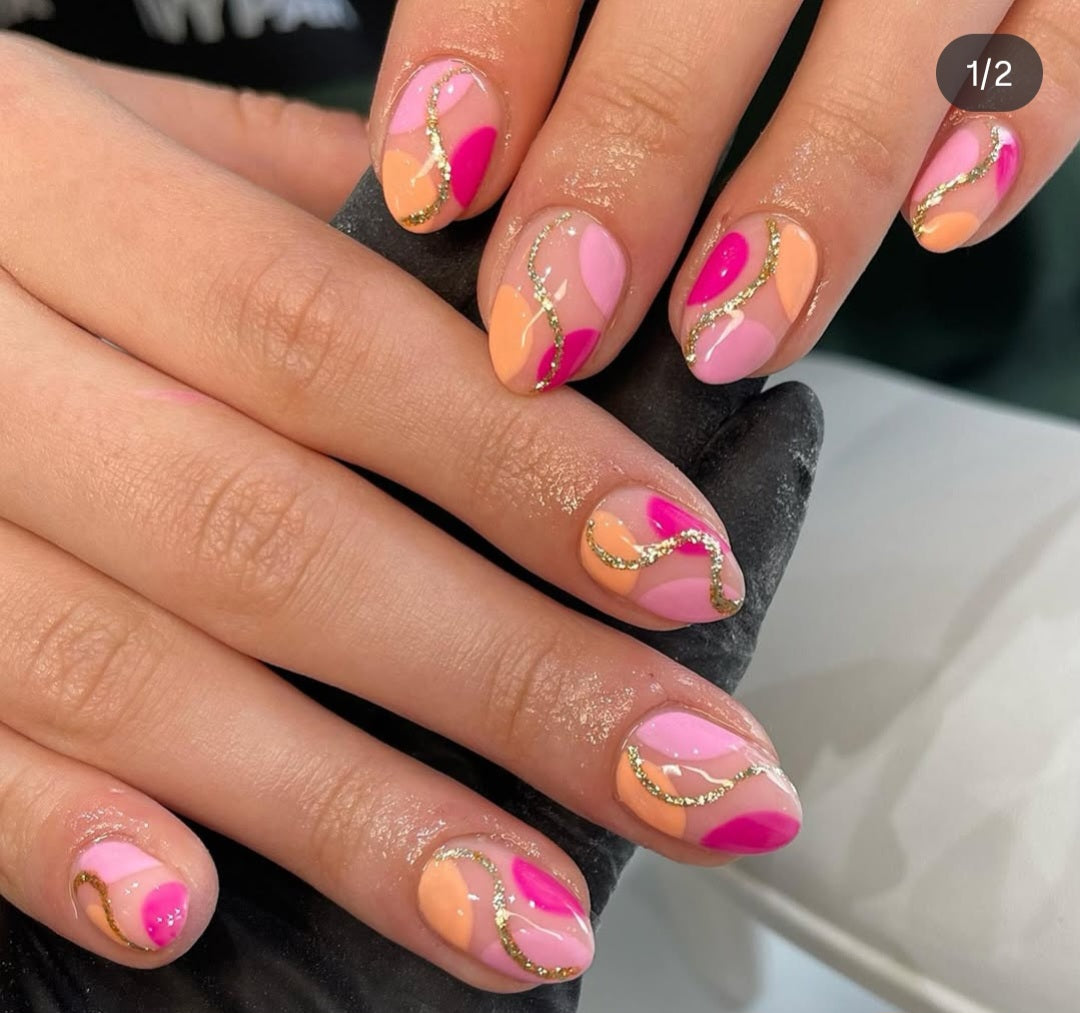 2025 Acrylic Nails: Bold & Bright Summer Styles