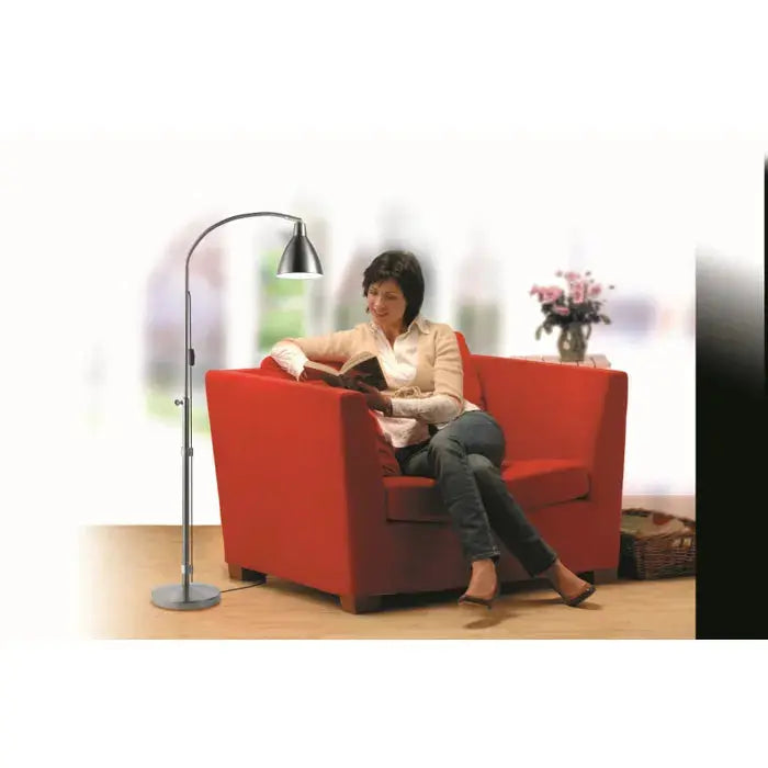 Flexi-Vision LED lamp with adjustable neck for focused lighting
Low-glare LED head on the Flexi-Vision Floor Lamp
Daylight D31067 lamp used in a craft and hobby workspace