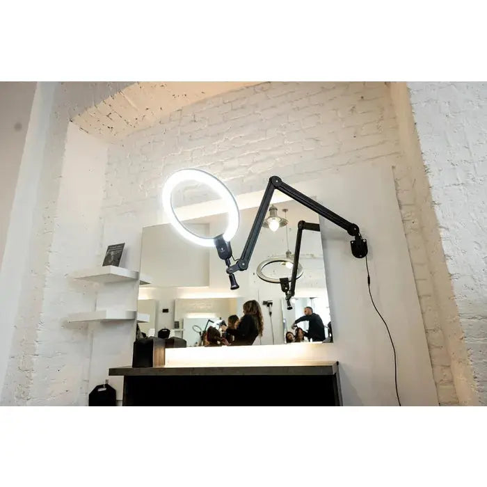Daylight D35480 Aura ring light
adjustable ring lamp with arm clamp
LED light for lash and tattoo work
