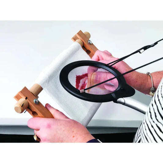 Daylight DN91211 LED neck magnifier

hands-free magnifier with stand

craft magnifying glass with LED